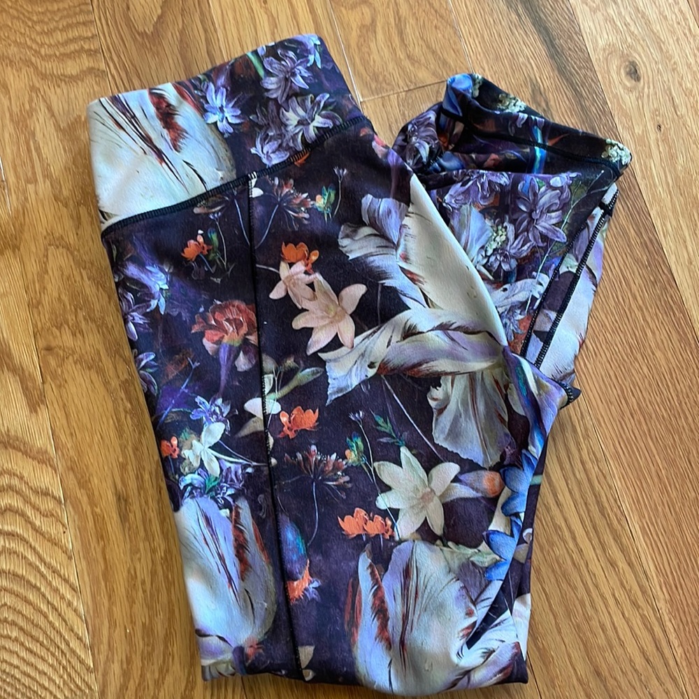 Calia by Carrie leggings